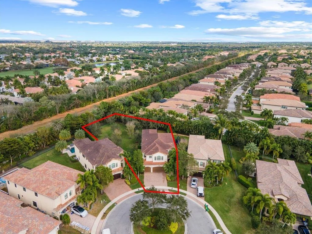 Photo of 16586 Gateway Bridge Drive