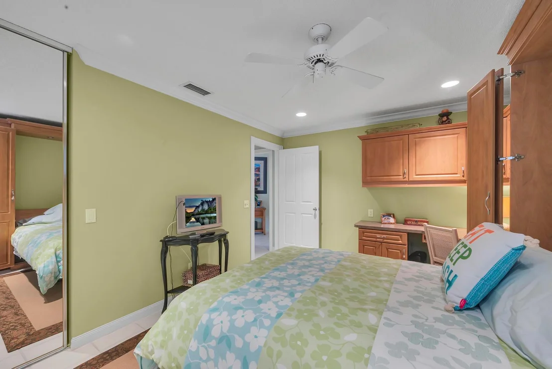 Photo of 8277 SE Double Tree Drive
