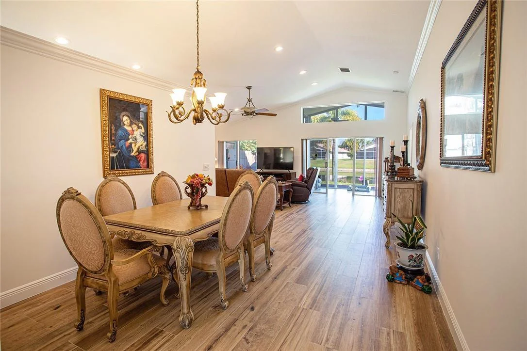 Photo of 8777 Thames River Drive