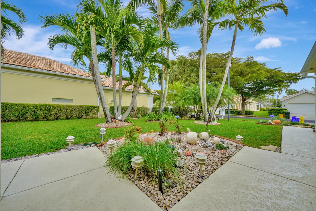 Photo of 4646 Hammock Circle