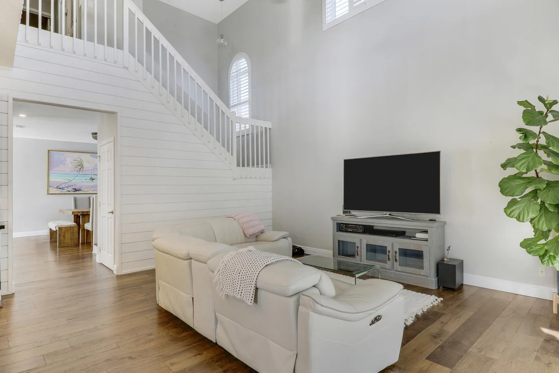 Photo of 452 Oriole Circle