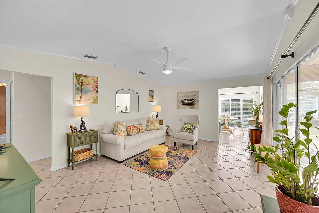 Photo of 15903 Laurel Oak Circle