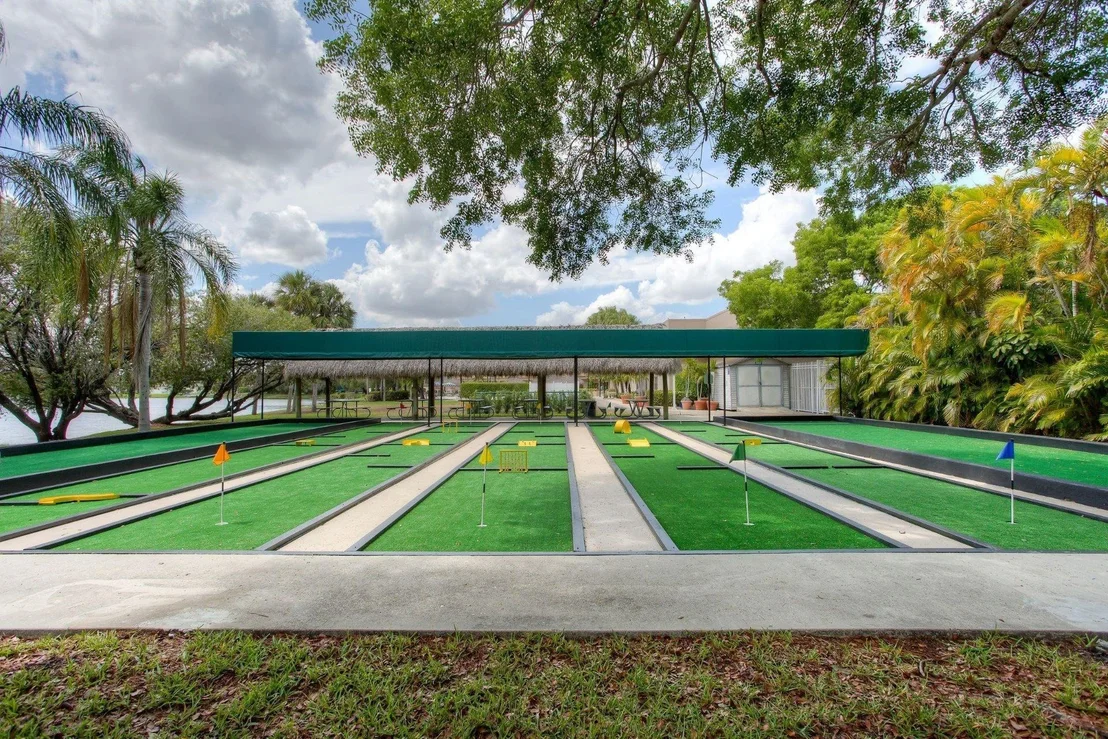 Photo of 16633 Golfview Drive