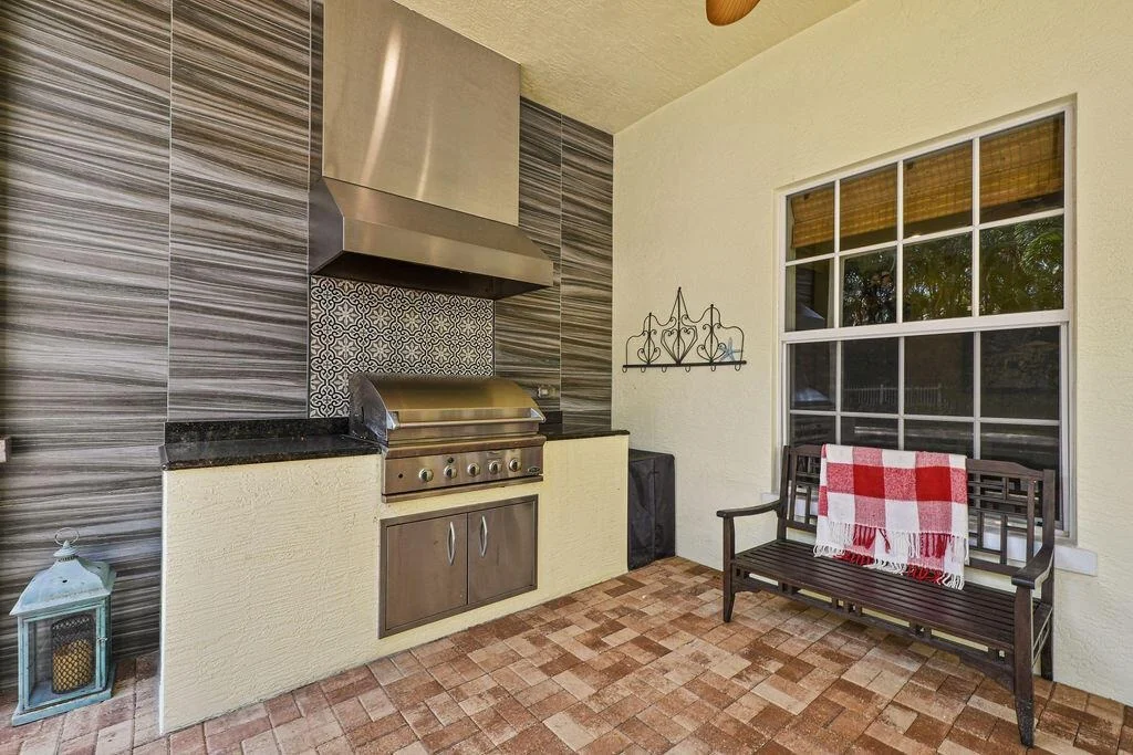 Photo of 3338 Greenway Drive