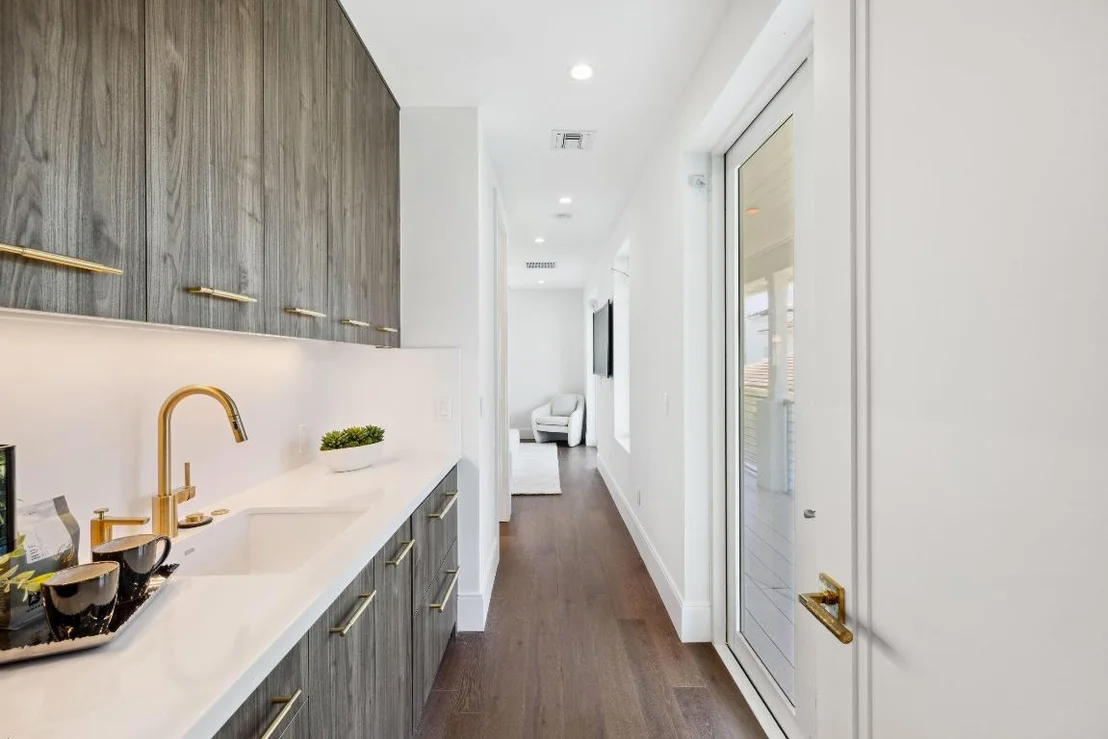 Photo of Unit 1 at 461 Venus Drive