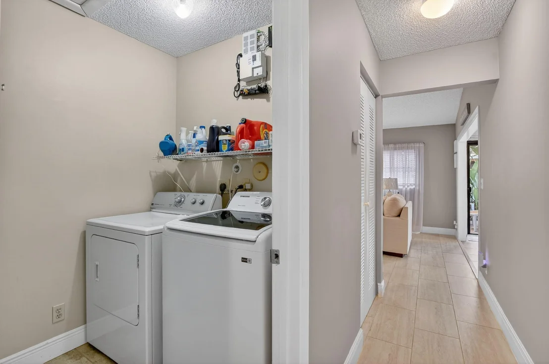Photo of 8081 Springtree Road
