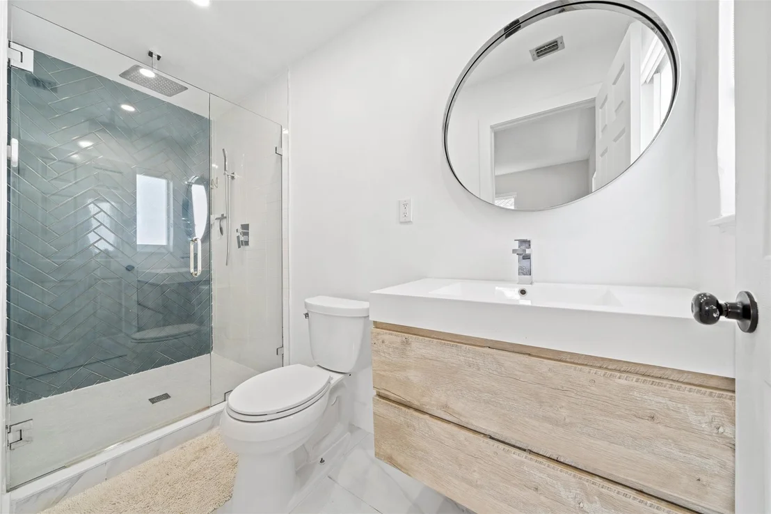 Photo of 209 SE 1st Terrace