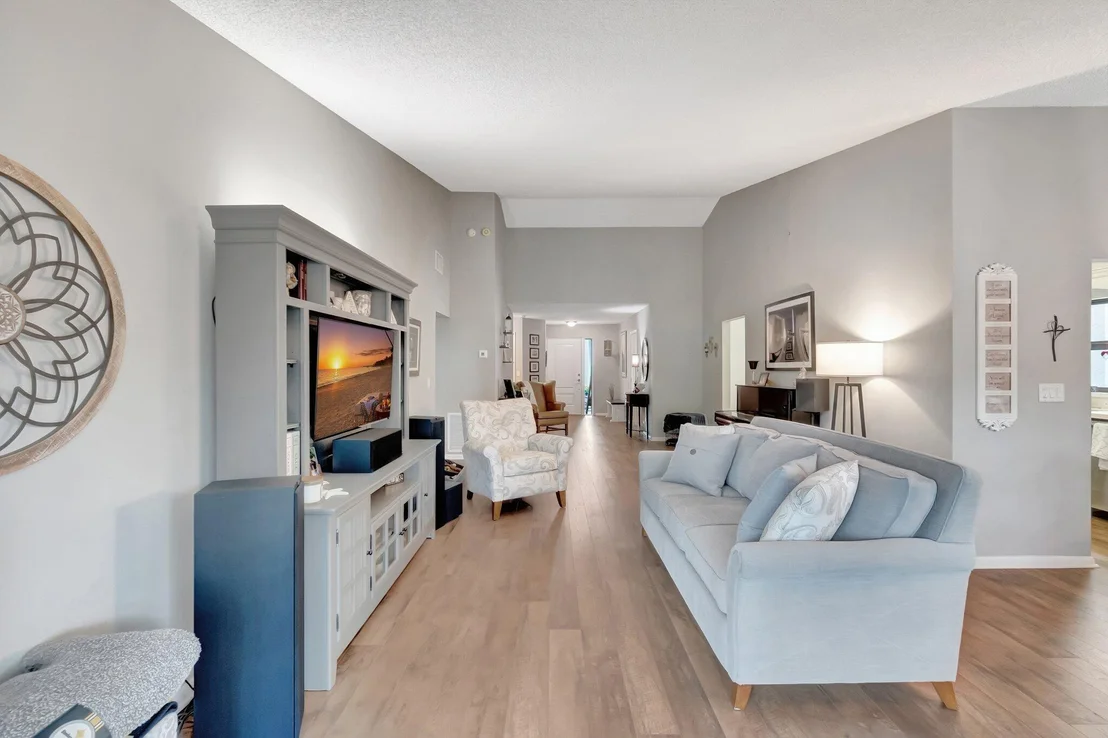 Photo of 4976 Boxwood Circle
