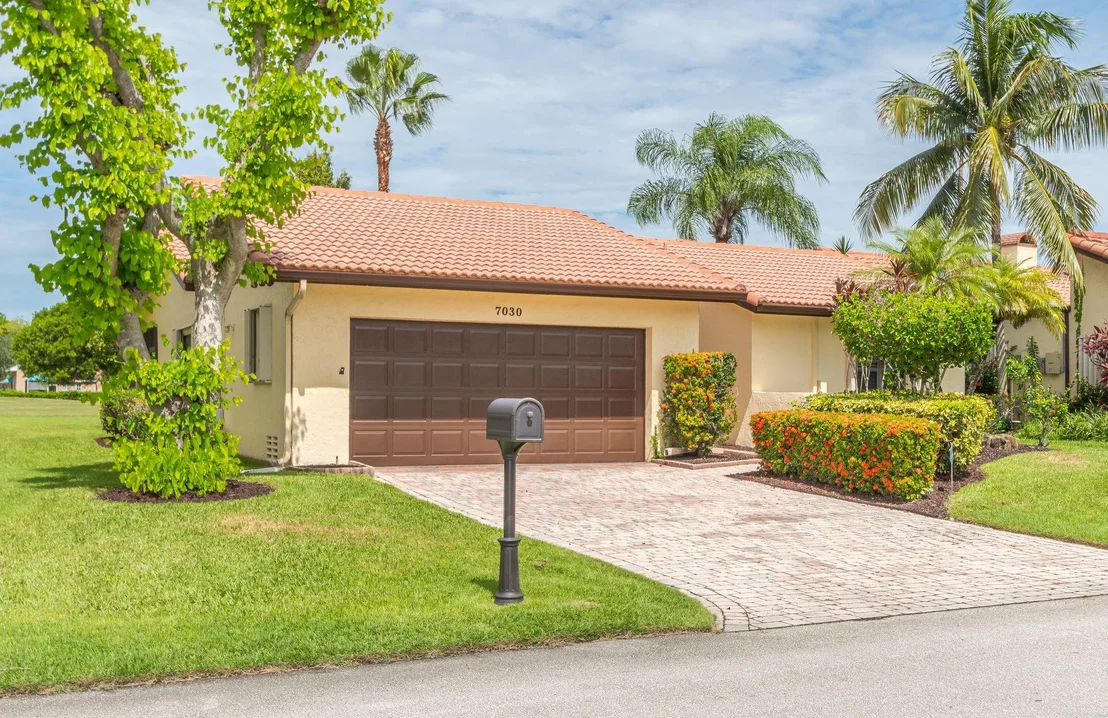 Photo of 7030 Golf Pointe Creek