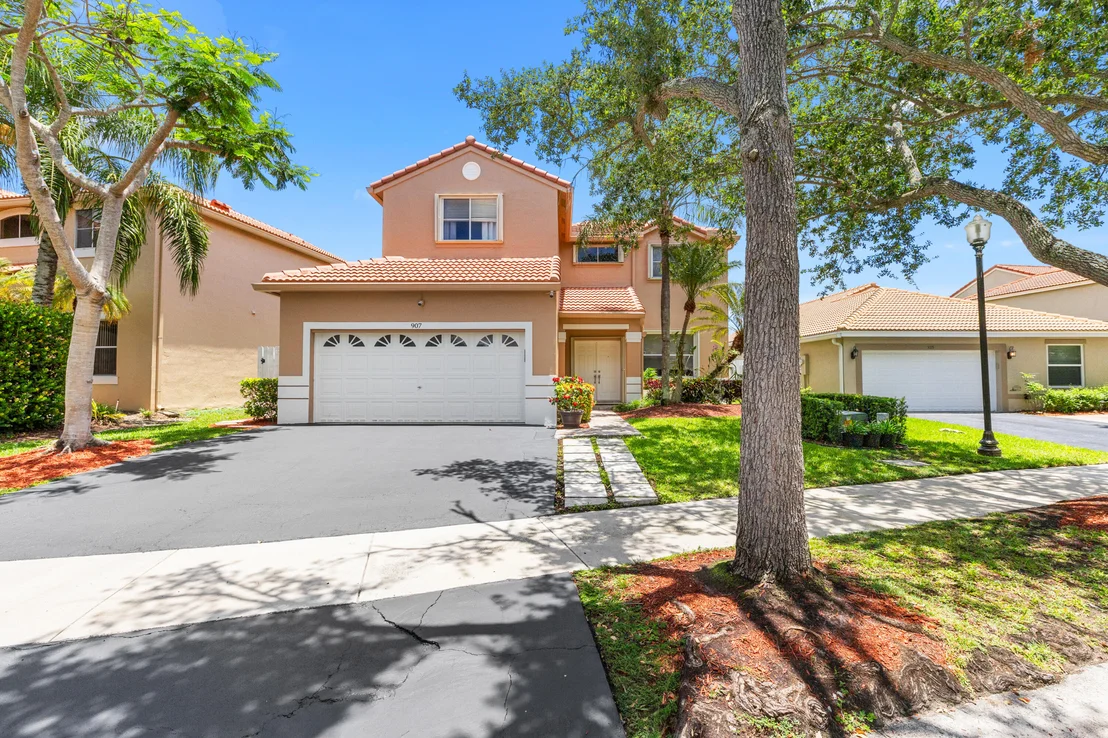 Photo of 907 Stanton Drive