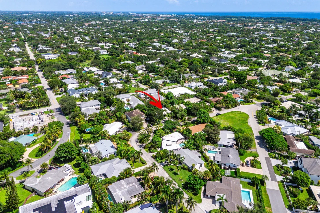Photo of 233 Lake Terrace