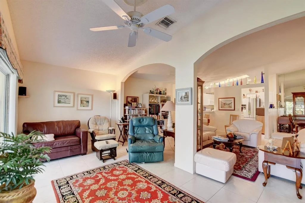Photo of 10332 Sunstream Lane