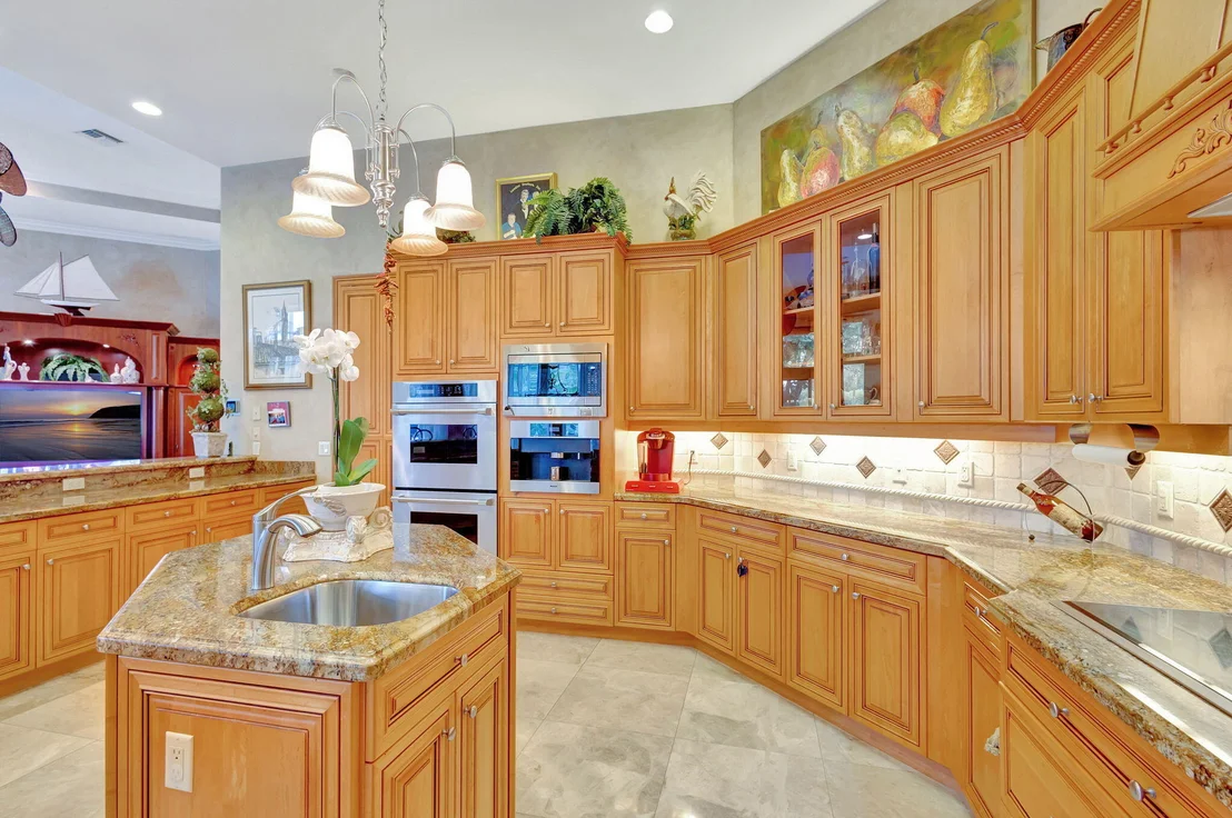 Photo of 2330 Tecumseh Circle