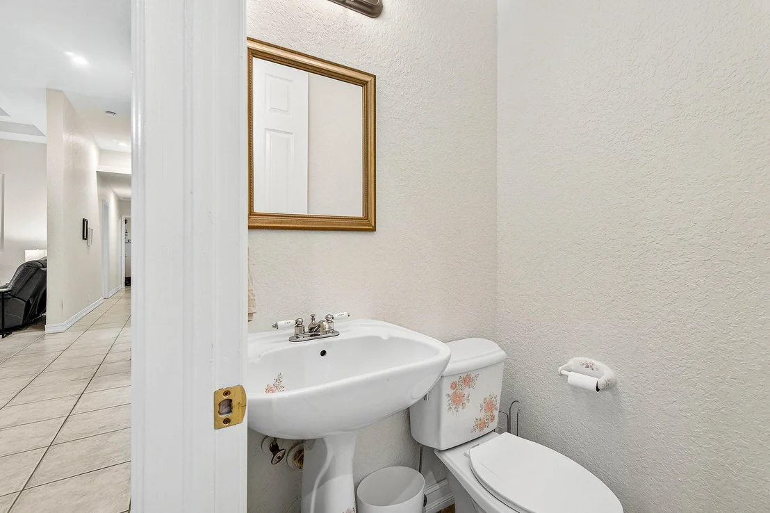 Photo of 8634 Sawpine Road