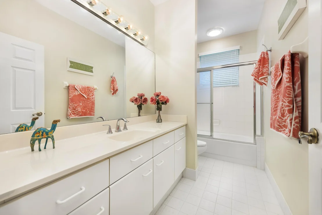 Photo of 7743 La Corniche Circle
