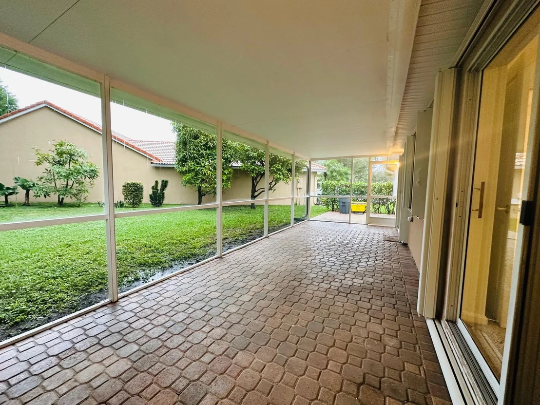 Photo of 5385 Grande Palm Circle
