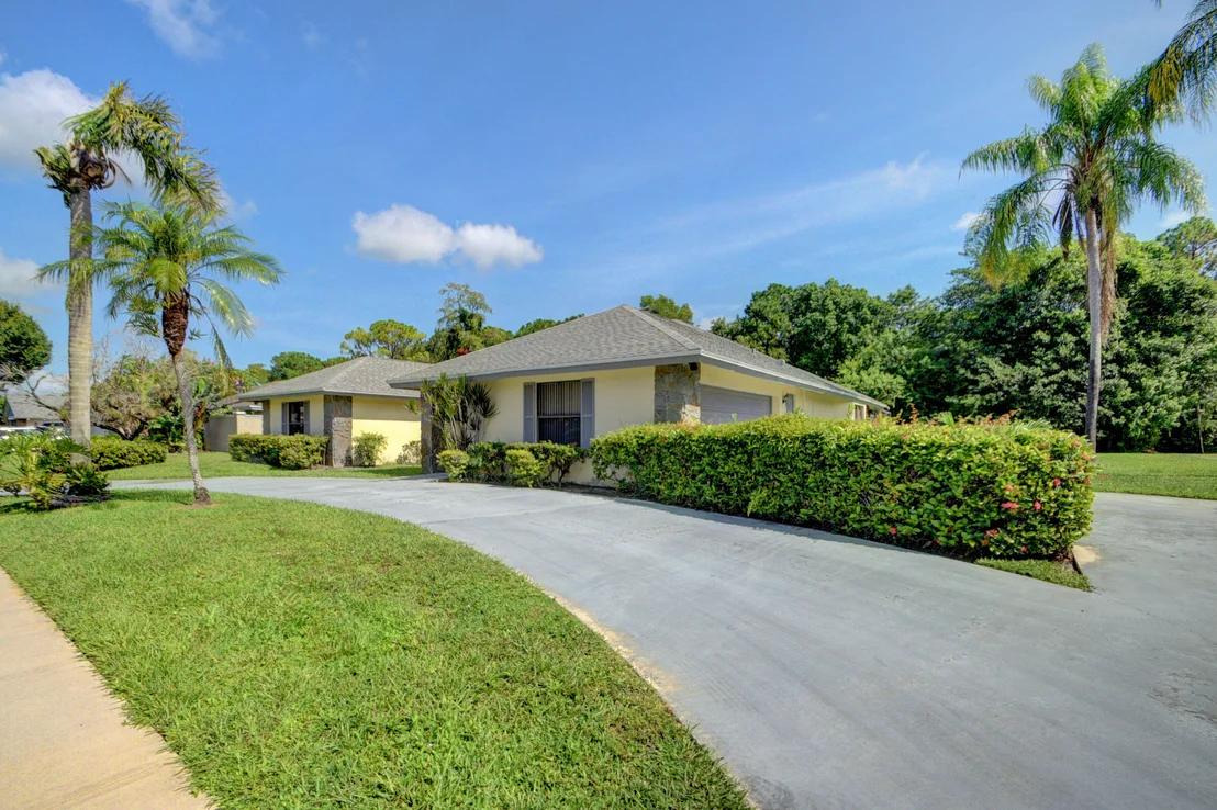 Photo of 13385 La Mirada Circle