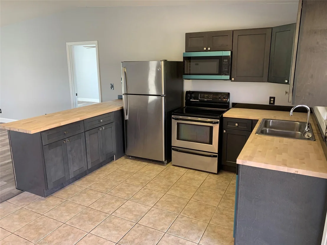 Photo of 2341 SE 27th Street