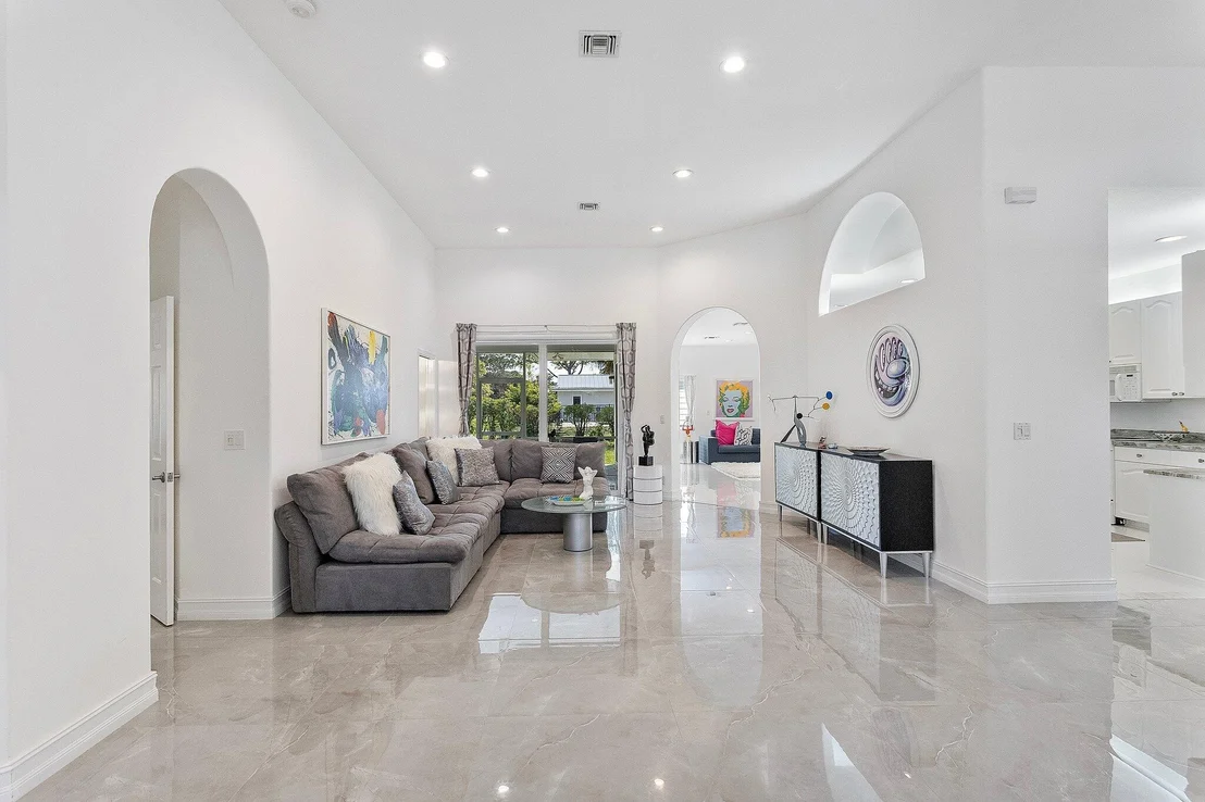 Photo of 8570 Yearling Drive