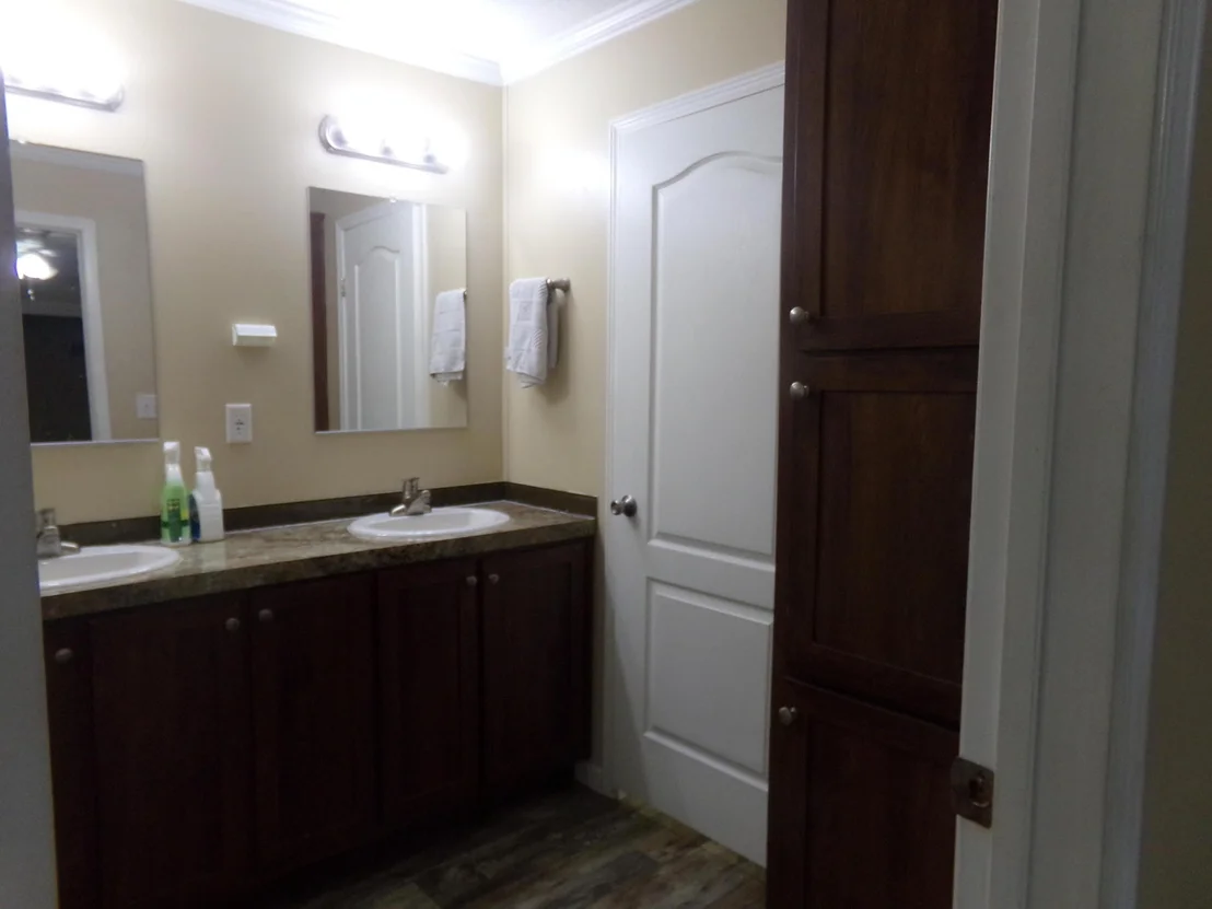 Photo of 147 Plantation Boulevard