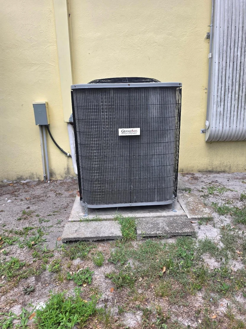 Photo of 325 SE 16th Avenue