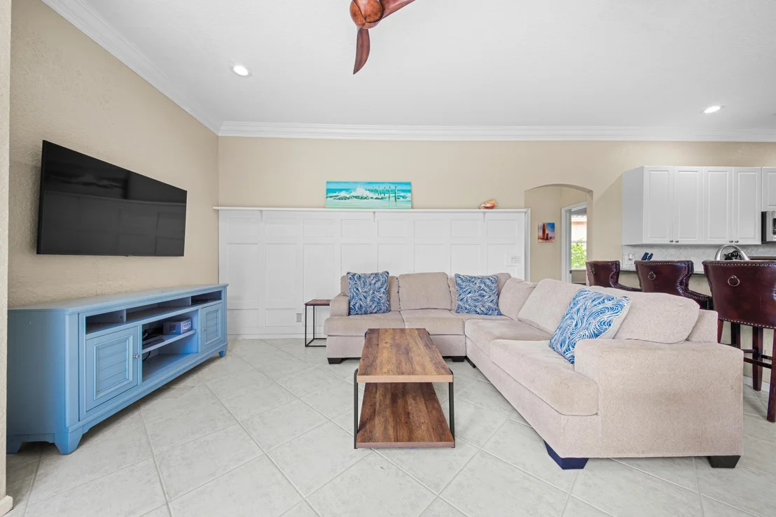 Photo of 1365 E Barwick Ranch Circle