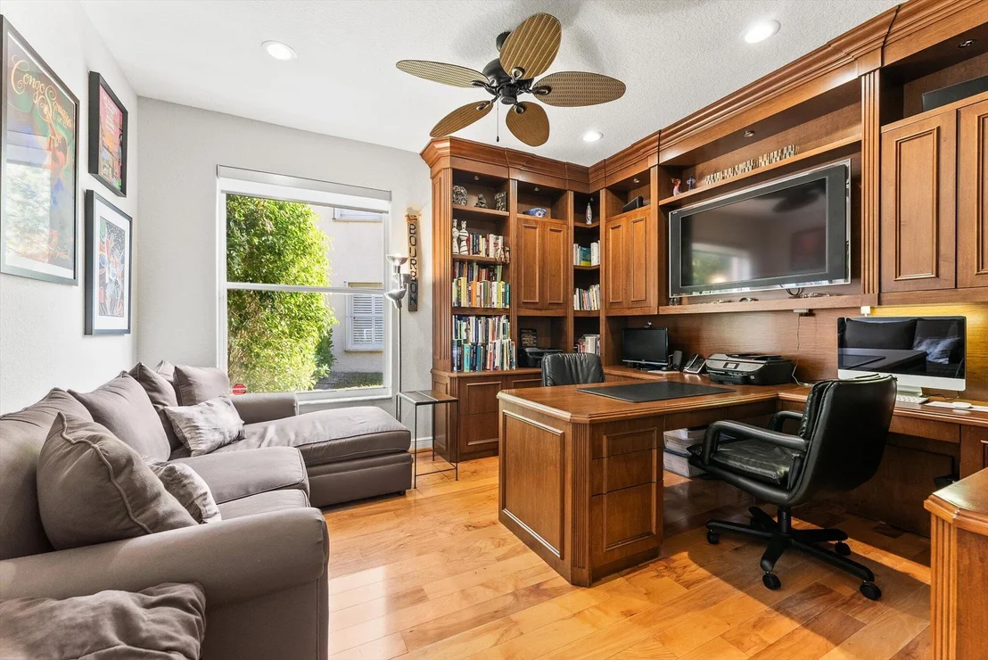 Photo of 19335 Skyridge Circle