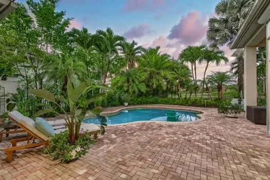 Photo of 802 Floret Drive