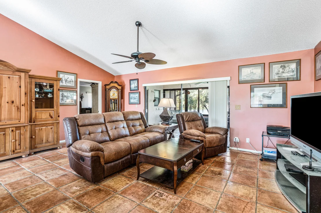 Photo of 9285 Laurel Green Drive