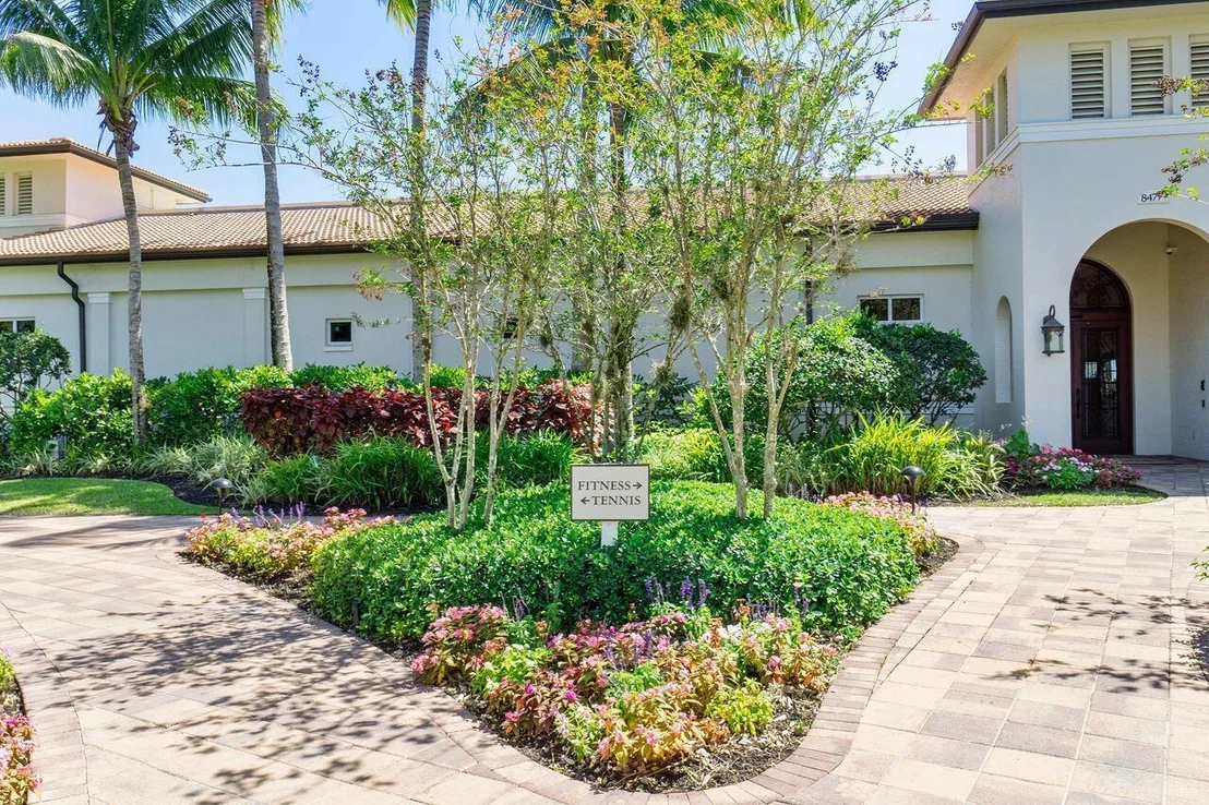 Photo of 6852 Bitterbush Place
