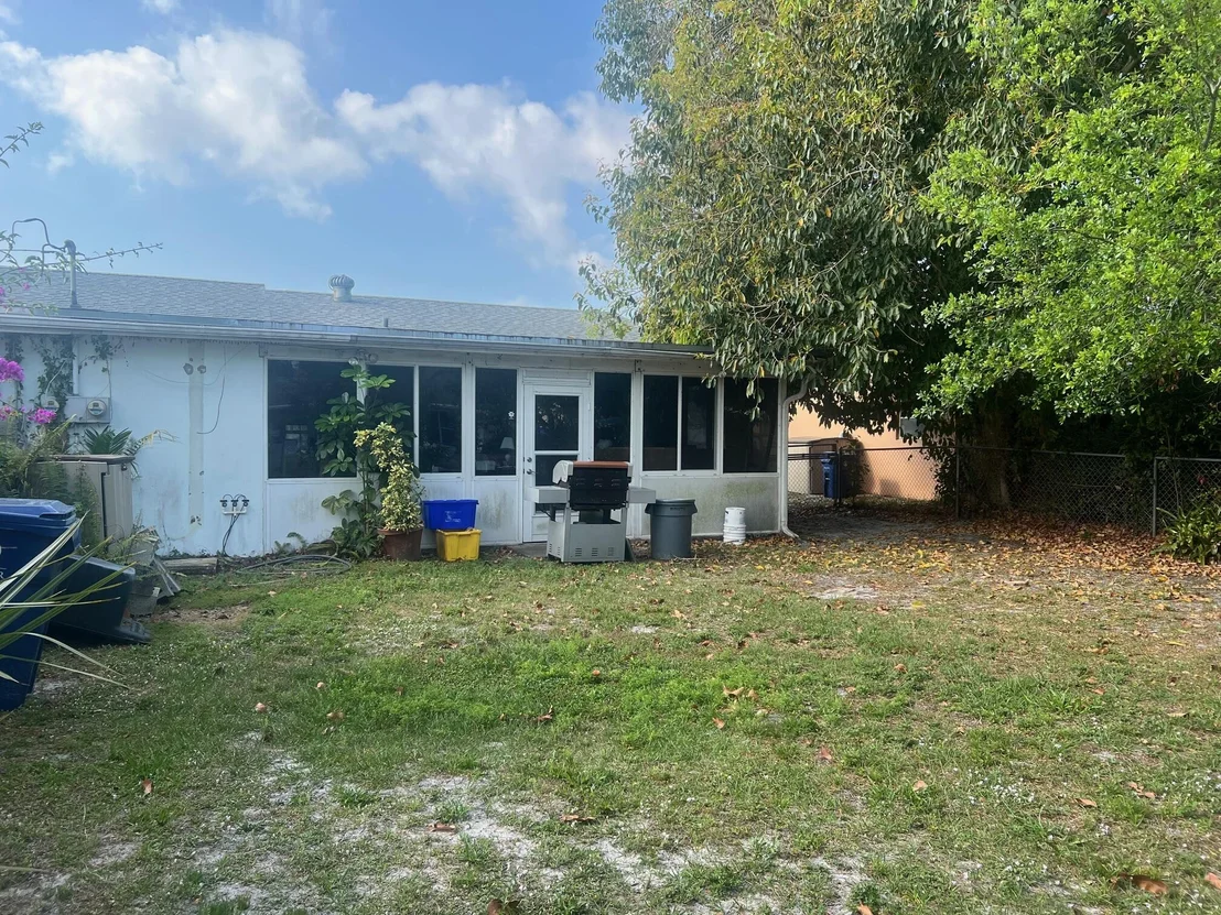 Photo of 1007 Riverwood Lane