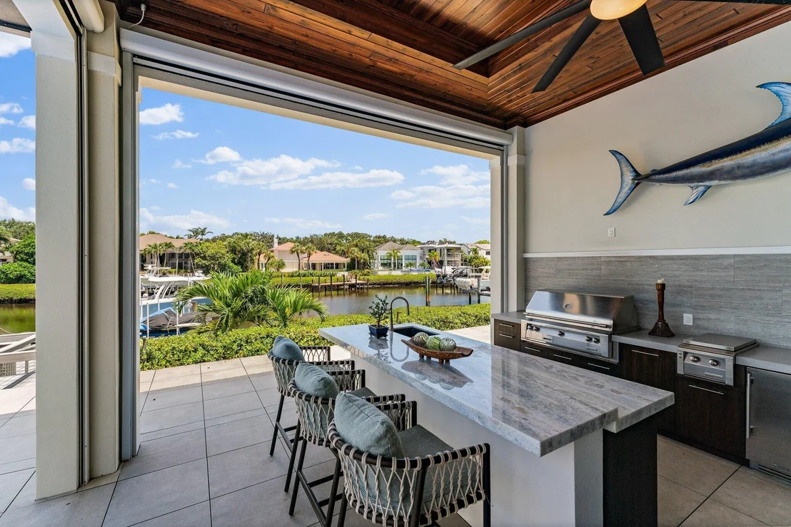 Photo of 112 Quayside Drive