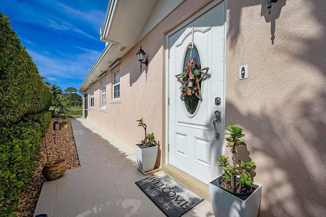 Photo of 1134 SW Balmoral Trace