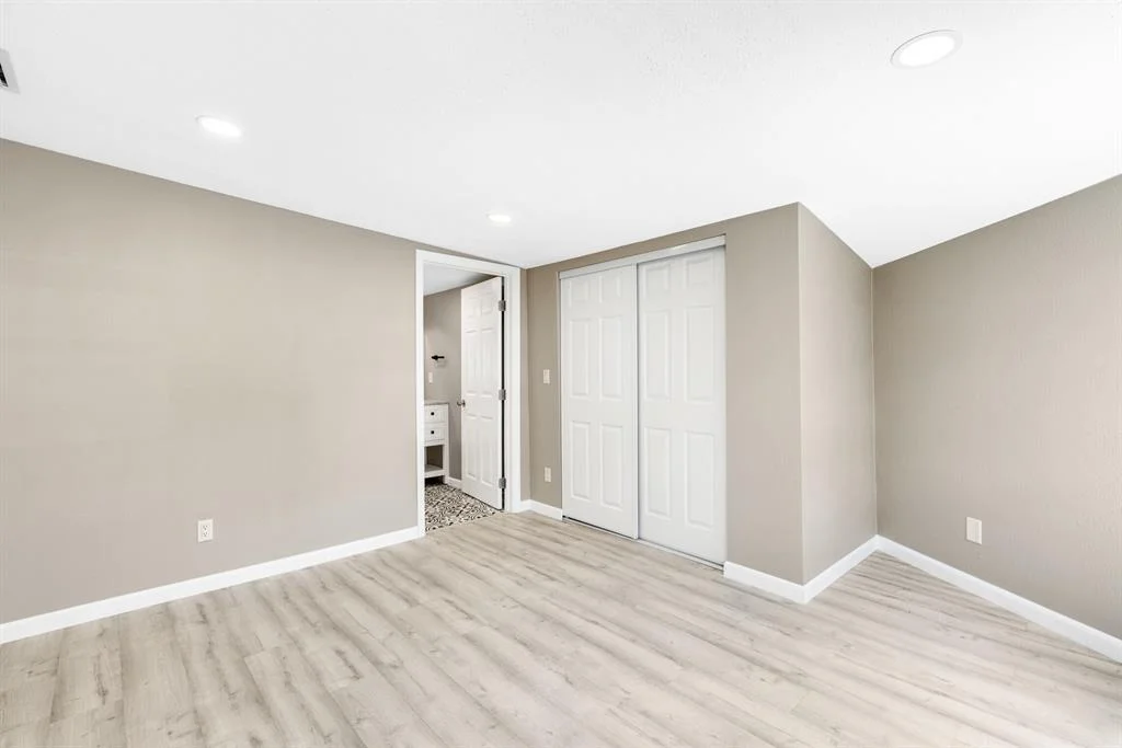 Photo of 4353 Gulfstream Road