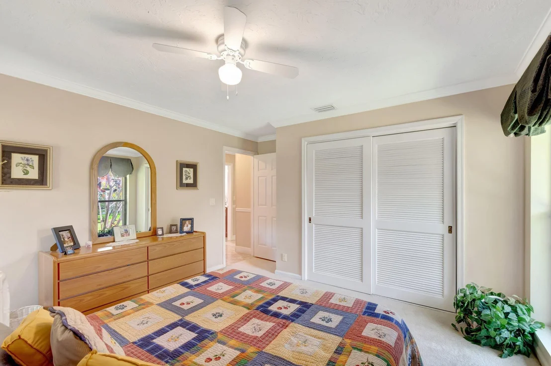 Photo of 15385 Cedar Bluff Place