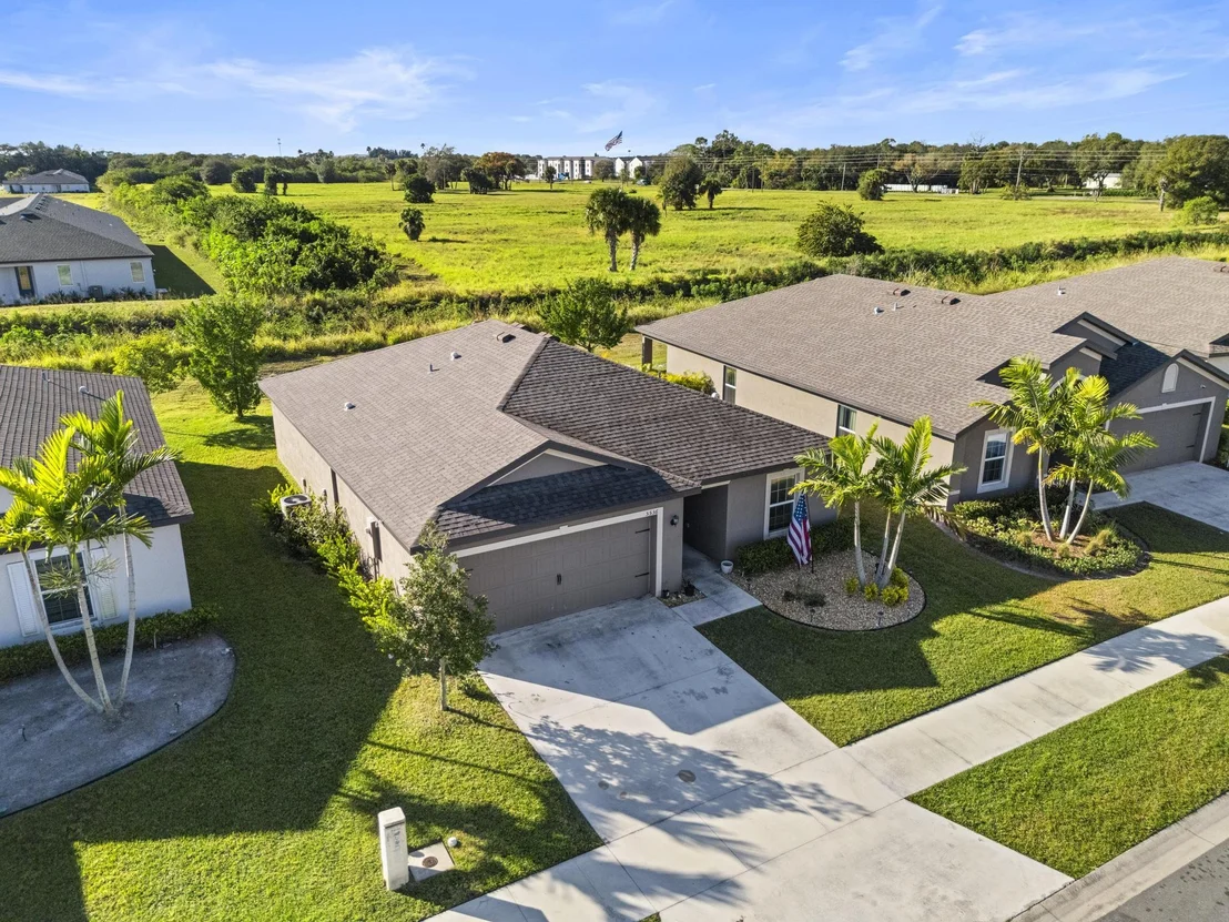 Photo of 5536 Imagination Drive