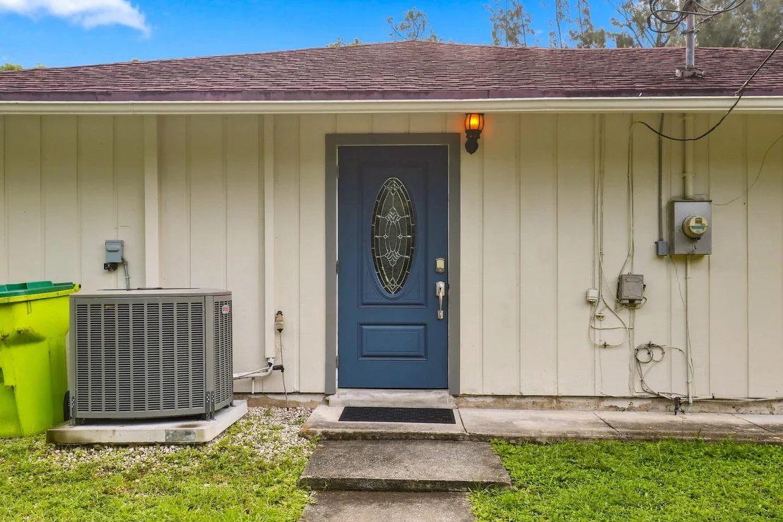 Photo of 12871 COMPTON Road