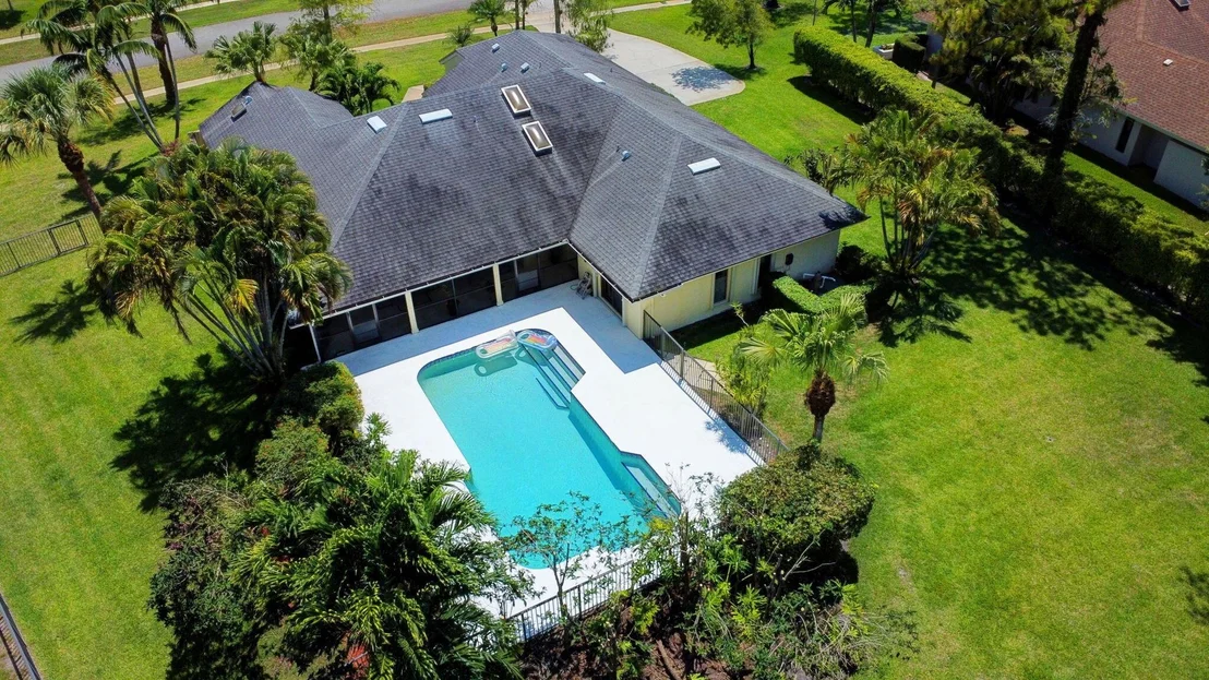 Photo of 15385 Cedar Bluff Place