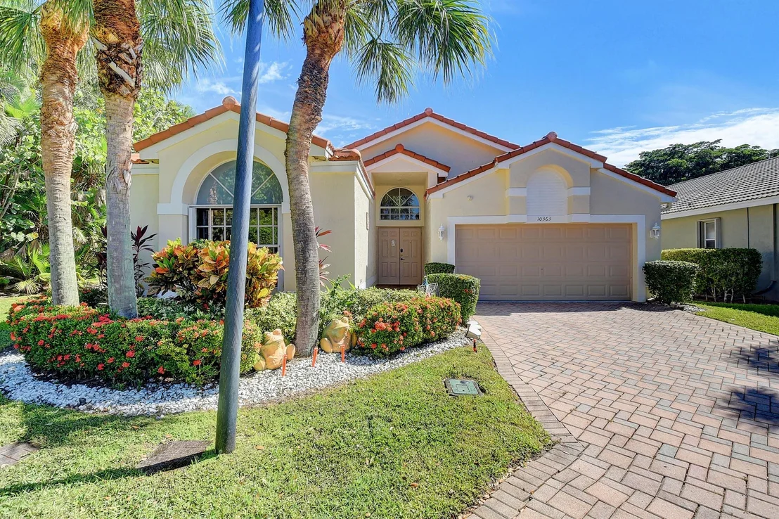 Photo of 10363 Utopia Circle E