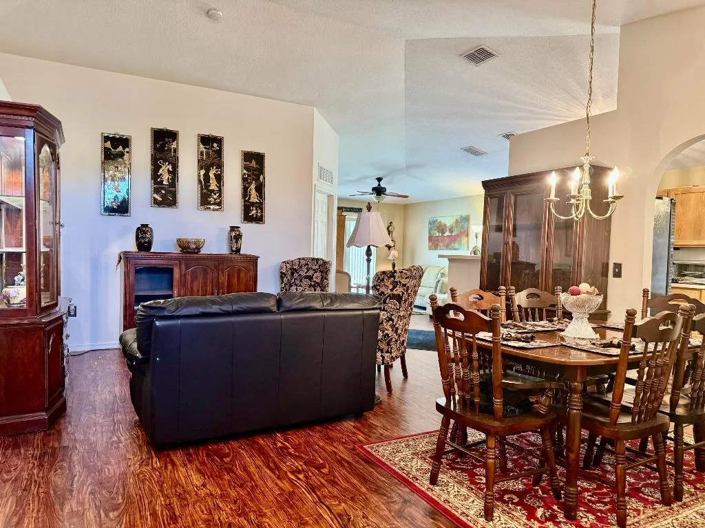 Photo of 527 SE 38th Avenue