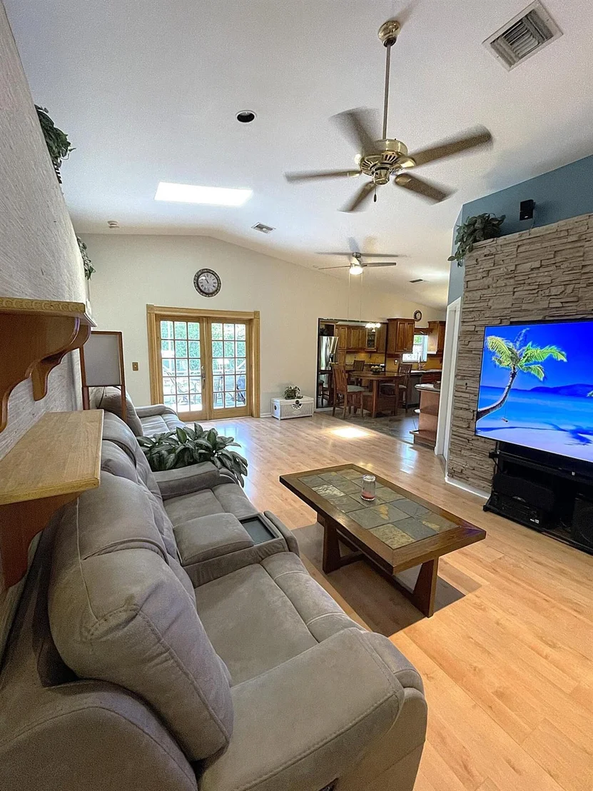 Photo of 5386 Van Buren Road