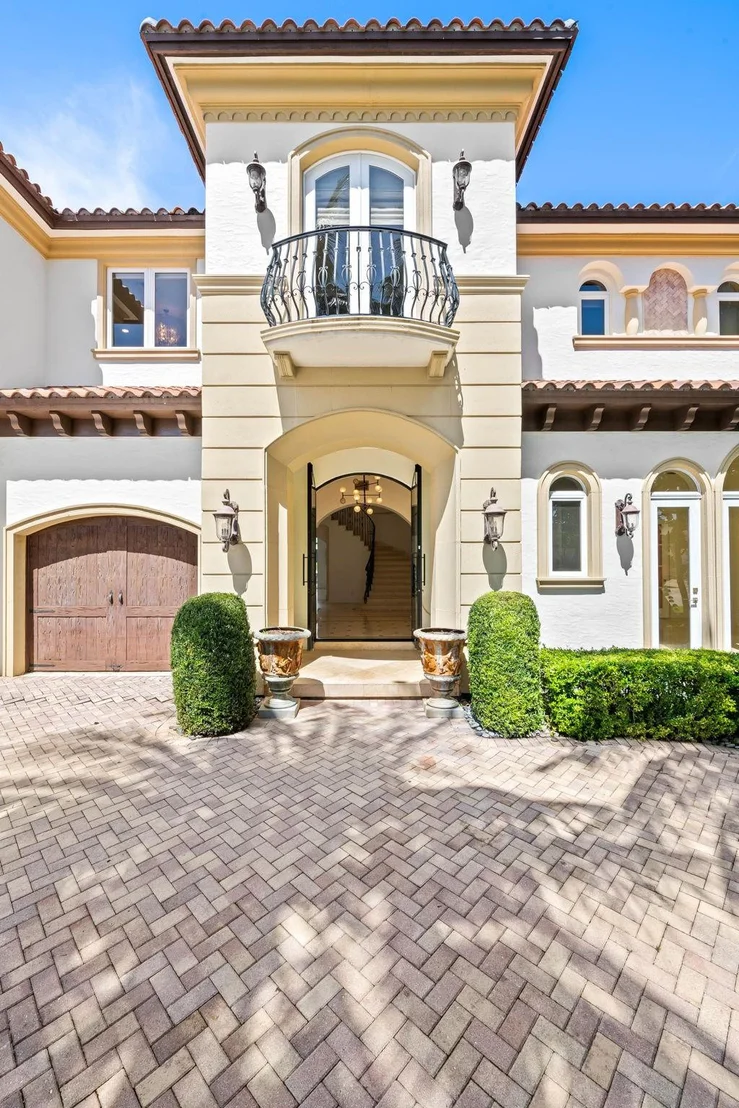 Photo of 861 Nafa Drive
