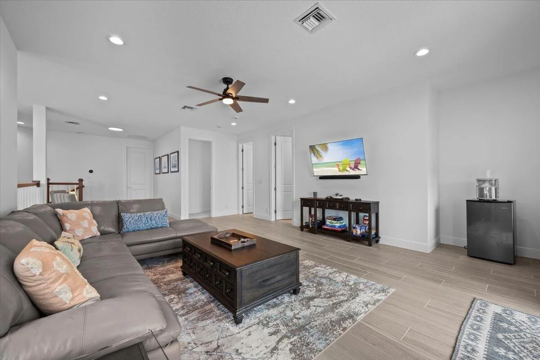 Photo of 9236 Crestview Circle