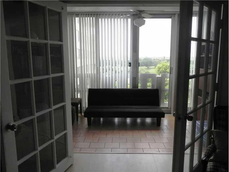 Photo of Unit 809 at 4350 Hillcrest Drive