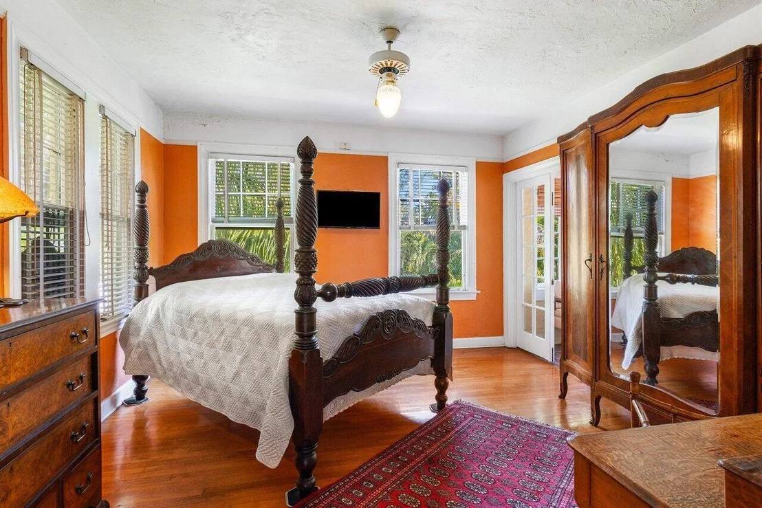 Photo of 739 Sunset Road