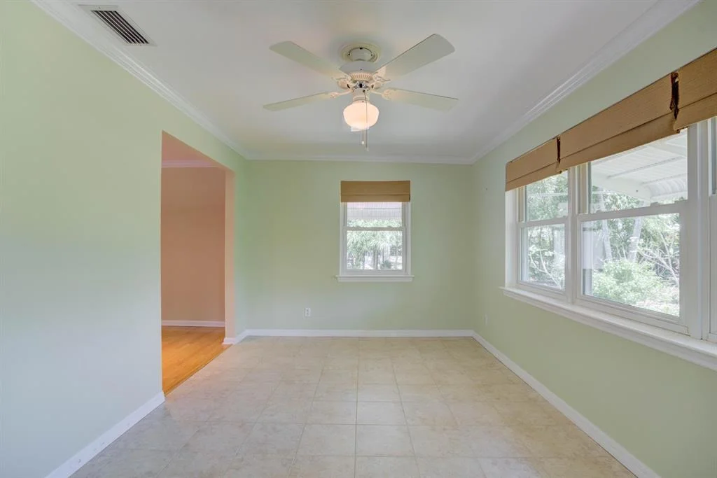 Photo of 368 Beacon Street