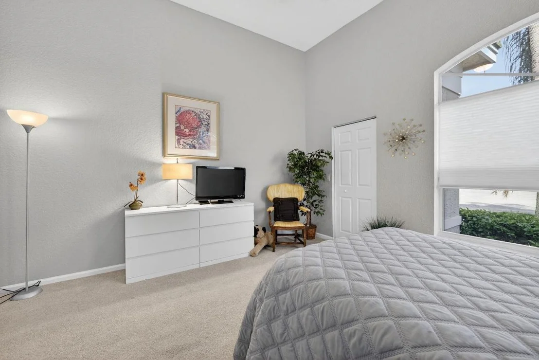 Photo of 7669 Rockford Road