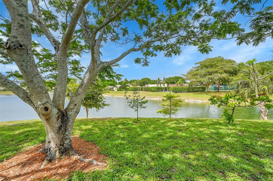 Photo of 8618 Jared Way