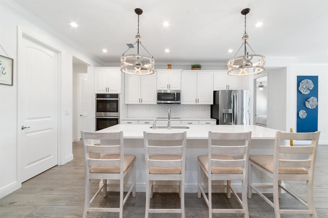 Photo of 6354 Arcadia Sq Square