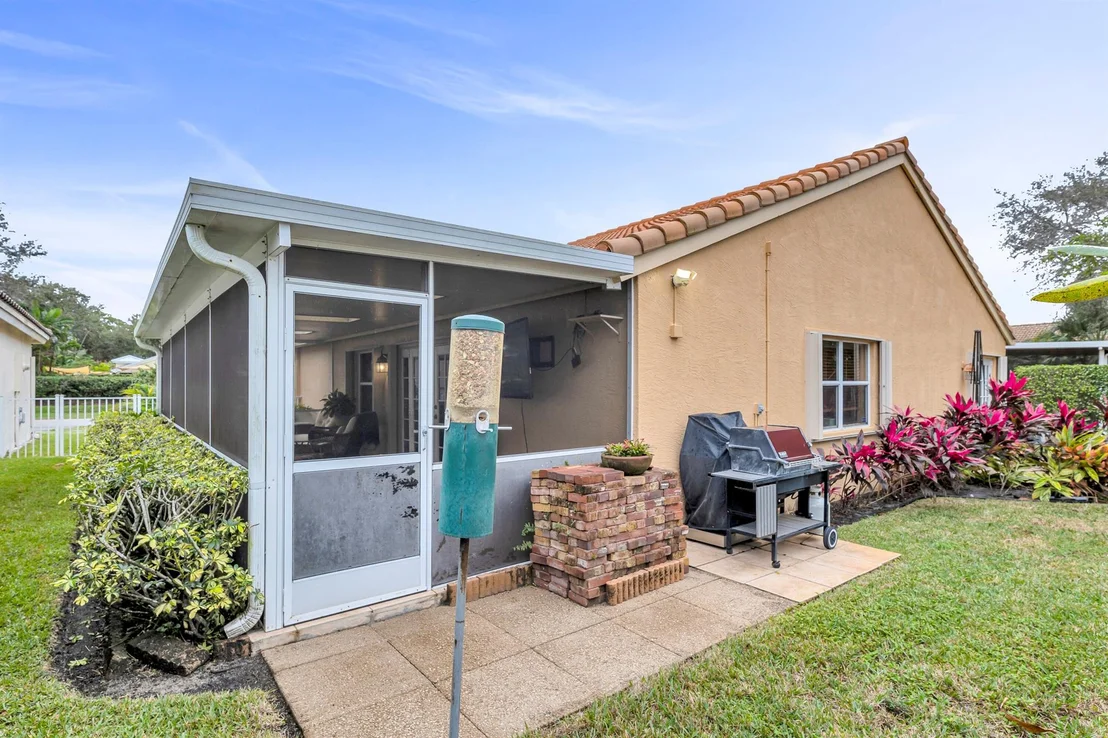 Photo of 3975 Sabal Lakes Road